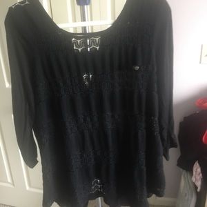 Maurices 3/4 sleeve button back top
